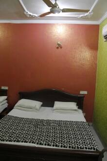 Hotel Golden Palace, Chandigarh 4